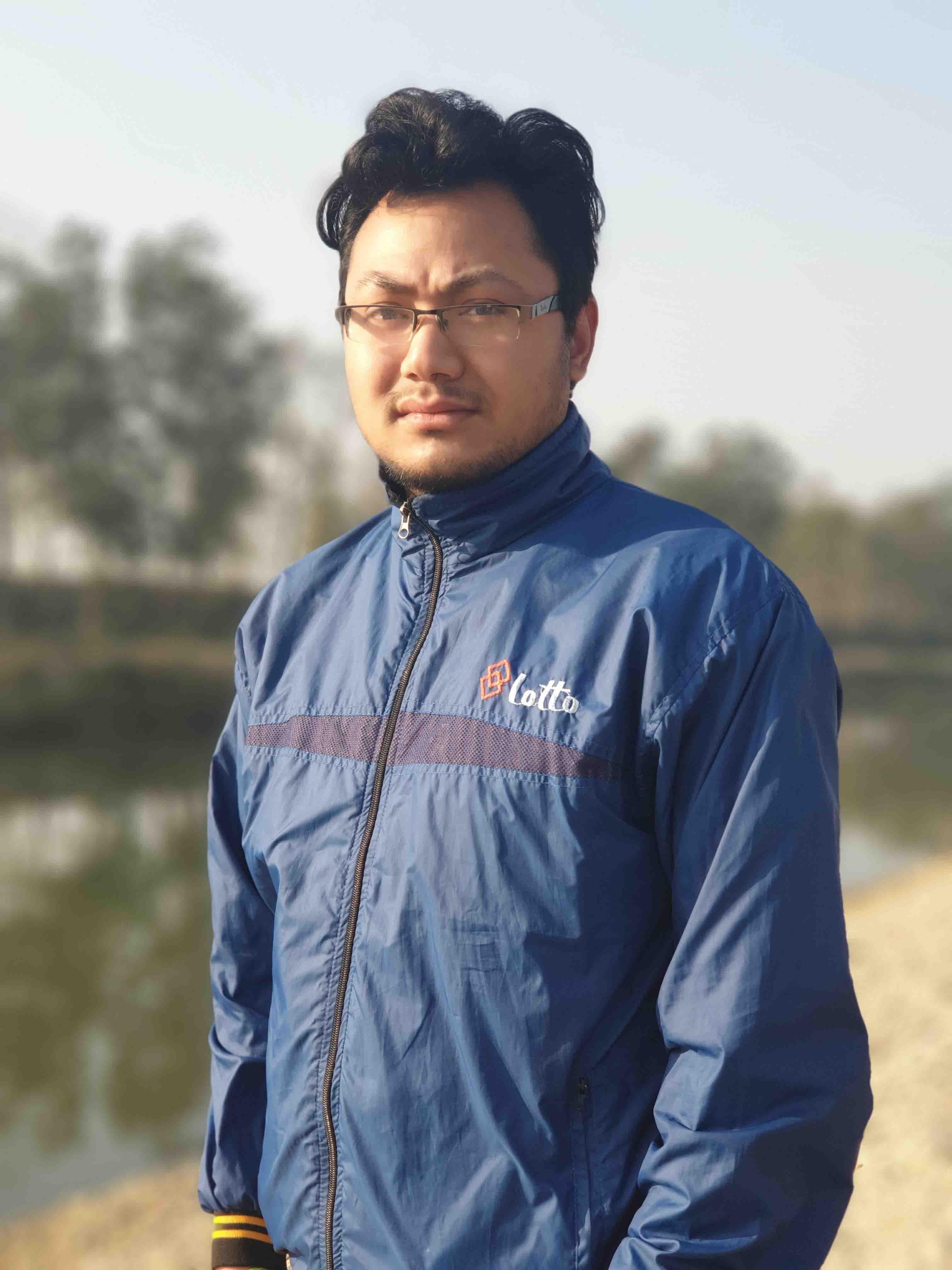 Niraj Thike