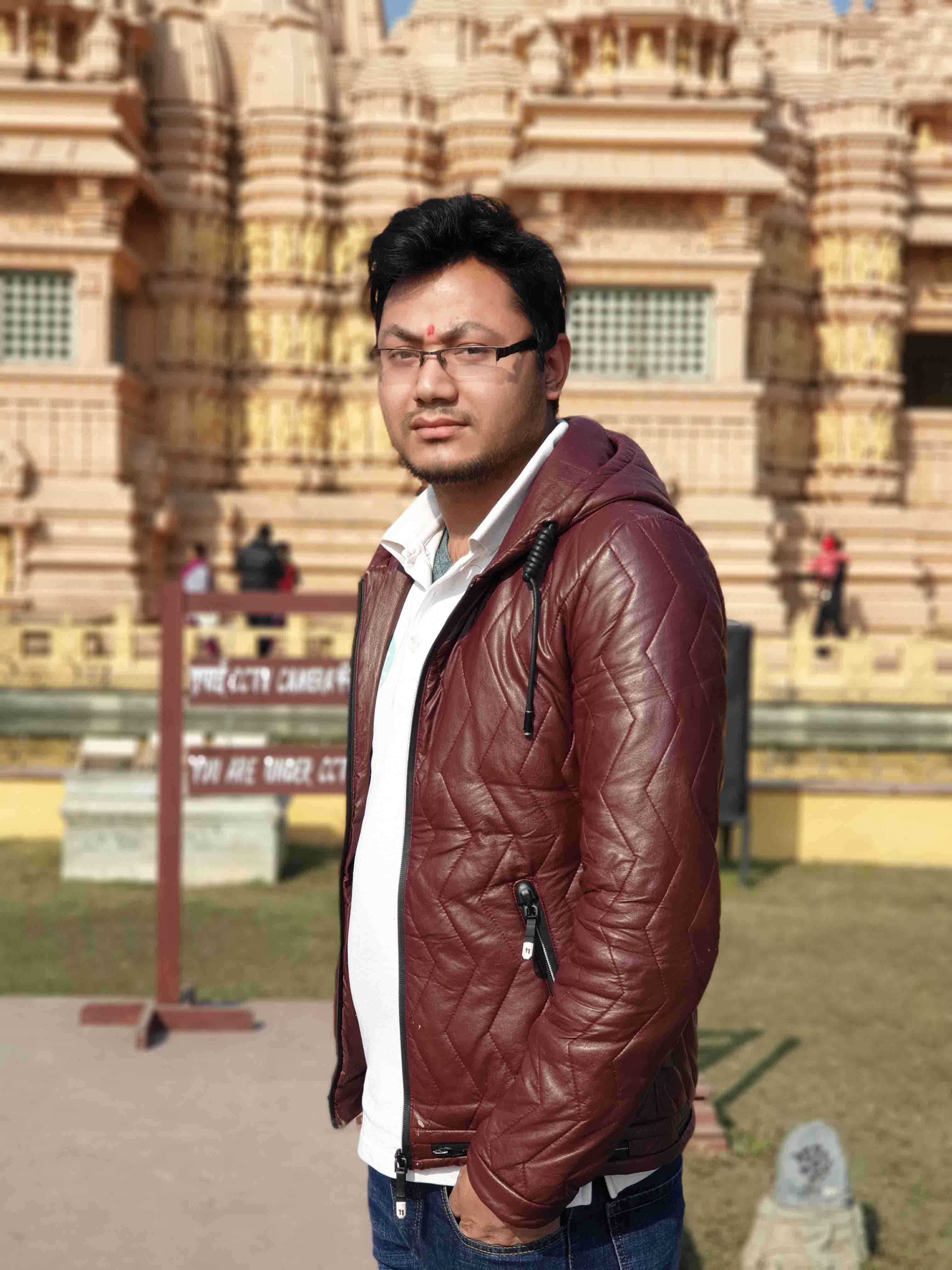 Niraj Thike